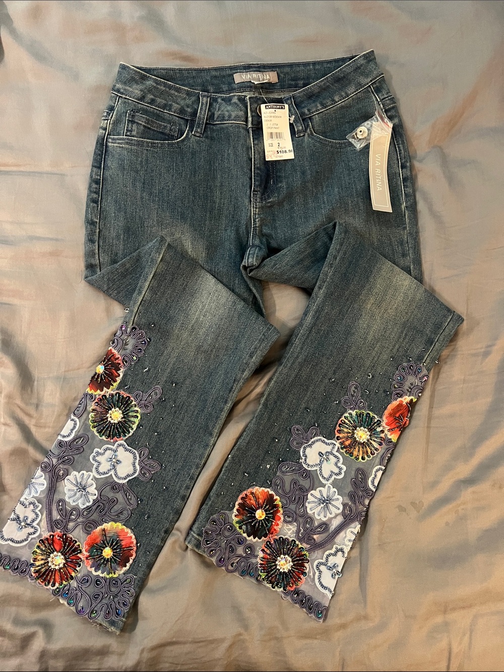BRAND NEW! Via Spiga Blue Cropped Embroidered Floral Jeans